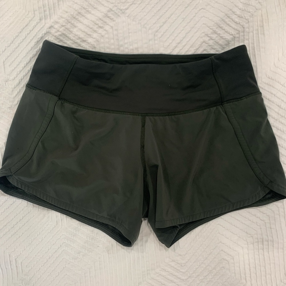 Lululemon Speed Up Mid-Rise Short 4”